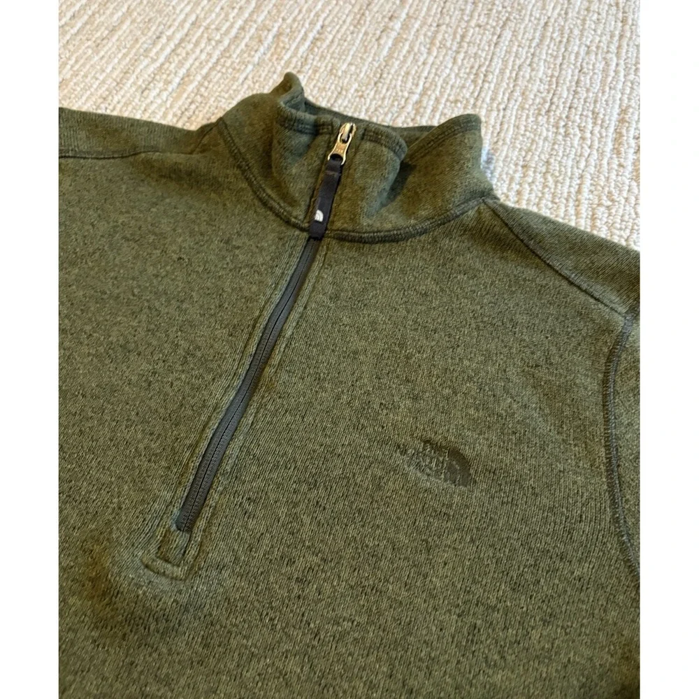 The North Face Better Sweater Quarter Zip Pullover Men's Medium Olive Green Knit